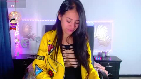 Snapshot of julietacollins06 chatting on February 18, 2:06 pm julietacollins06 online show from February 18, 2:06 pm