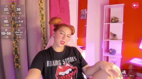 Snapshot of julietacollins_ chatting on March 12, 4:35 pm Juliet online show from March 12, 4:35 pm