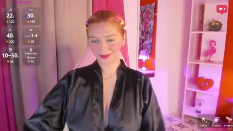 Snapshot of julietacollins_ chatting on February 25, 2:03 am Juliet online show from February 25, 2:03 am