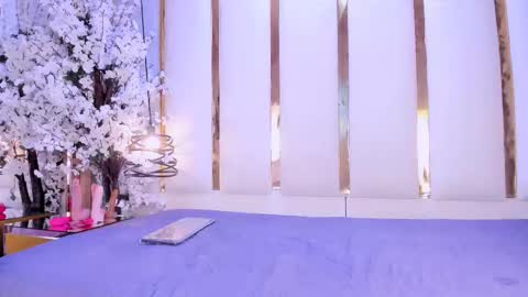 Snapshot of julietajackson_ chatting on September 18, 9:02 pm Julieta jackson online show from September 18, 9:02 pm