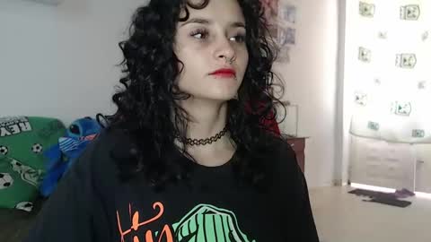 Julieta Jaguar online show from December 4, 3:21 pm