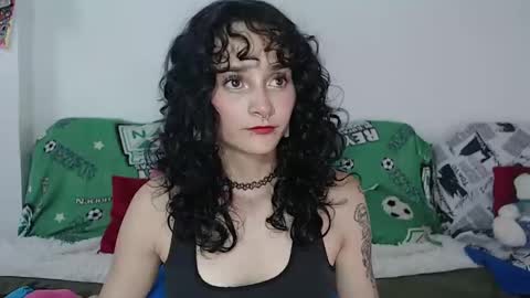 Julieta Jaguar online show from December 16, 3:32 pm