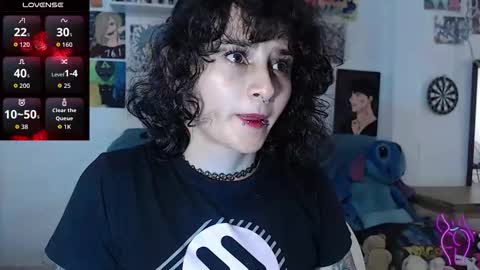 Julieta Jaguar online show from November 11, 3:53 pm