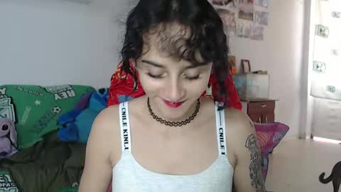 Julieta Jaguar online show from December 9, 2:49 pm