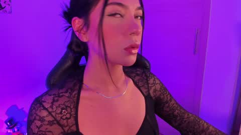 Julieta  online show from December 10, 2:59 am