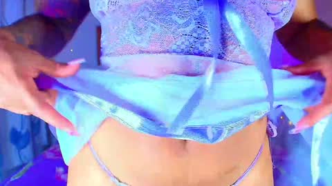 julieth rossi online show from January 12, 1:42 am