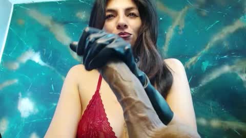    online show from September 20, 4:38 pm