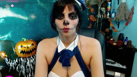    online show from October 18, 6:05 am