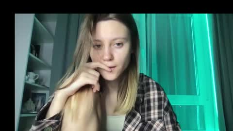 julietsensation online show from January 24, 3:24 pm