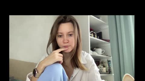 julietsensation online show from January 22, 1:11 pm