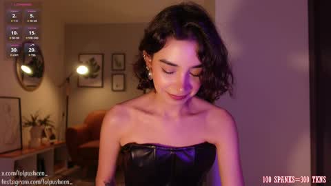 Snapshot of juliette_dee chatting on February 21, 10:48 pm Juliette Dee online show from February 21, 10:48 pm
