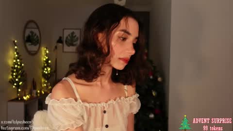 Snapshot of juliette_dee chatting on December 23, 10:12 pm Juliette Dee online show from December 23, 10:12 pm