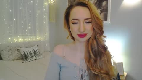 Snapshot of juliettesensual chatting on January 5, 3:23 pm JulietteSensual online show from January 5, 3:23 pm