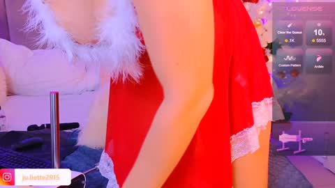 JulietteVolpe Wyorika online show from December 20, 8:45 pm
