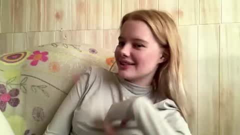 Malin online show from June 29, 3:12 pm