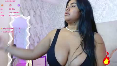 juliieta_tay online show from July 11, 8:36 am