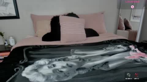 Juli Monroe online show from December 30, 2:42 am