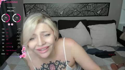 Jully online show from October 9, 2:48 am