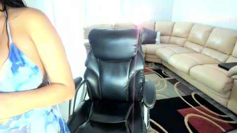 july online show from October 7, 8:02 pm