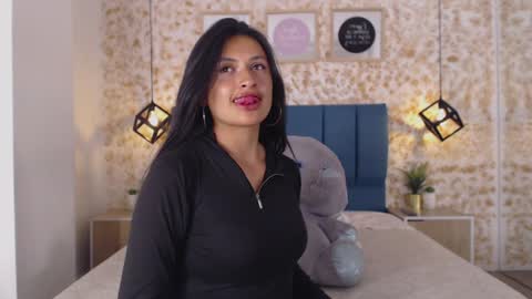 Julietha  online show from December 14, 8:40 pm