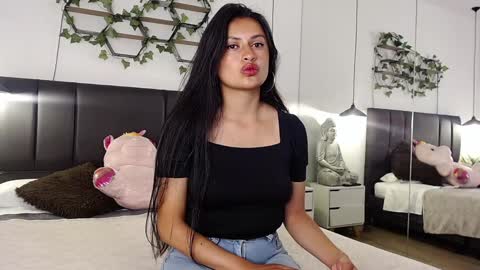 Julietha  online show from December 7, 12:02 pm