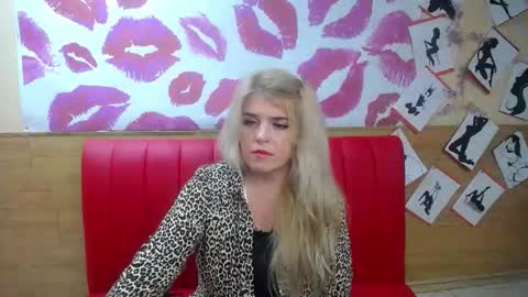 Julya Barbi online show from September 23, 7:50 am