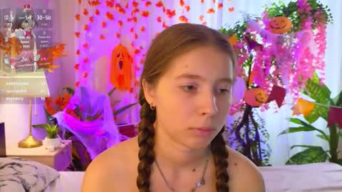 Kate online show from October 19, 9:22 am