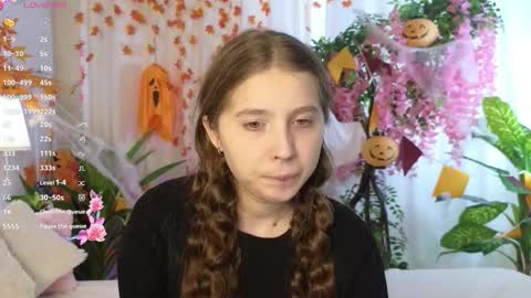 Kate online show from October 27, 7:37 am