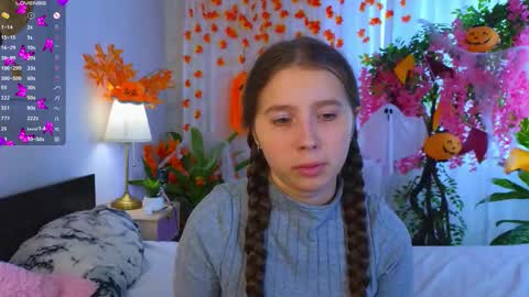 Kate online show from October 20, 9:45 am