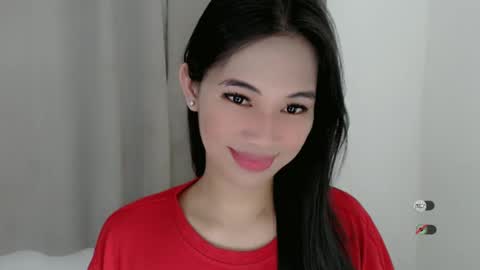 Snapshot of juny_lanyy chatting on December 16, 10:45 pm Julia online show from December 16, 10:45 pm