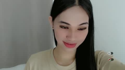 Snapshot of juny_lanyy chatting on January 15, 11:21 am Julia online show from January 15, 11:21 am