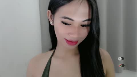 Snapshot of juny_lanyy chatting on February 5, 1:26 am Julia online show from February 5, 1:26 am