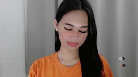 Snapshot of juny_lanyy chatting on January 3, 5:17 am Julia online show from January 3, 5:17 am