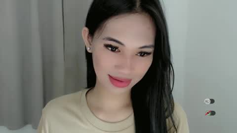 Snapshot of juny_lanyy chatting on December 27, 3:16 pm Julia online show from December 27, 3:16 pm