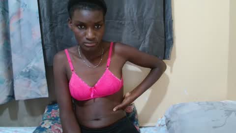 Snapshot of just_ebonee chatting on March 2, 9:19 pm just ebonee online show from March 2, 9:19 pm