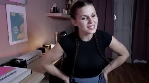 just_honey4u online show from September 19, 8:41 pm