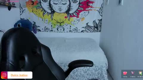 Sofia online show from December 13, 8:04 pm