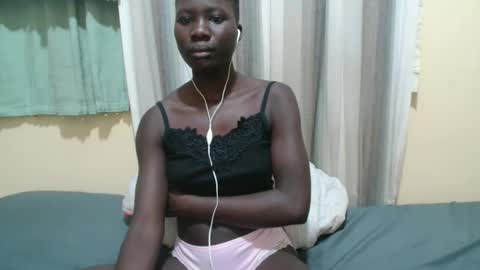 Lyra online show from September 30, 3:50 pm