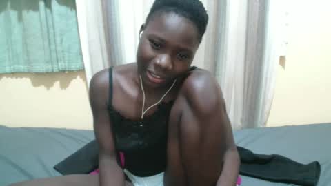 Lyra online show from October 5, 11:43 pm