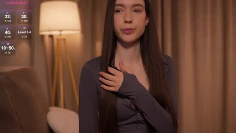 Snapshot of justbarbie_new_ chatting on February 7, 9:15 pm Katarina online show from February 7, 9:15 pm