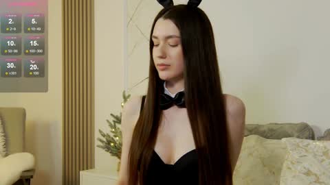 Snapshot of justbarbie_new_ chatting on December 19, 2:02 pm Katarina online show from December 19, 2:02 pm