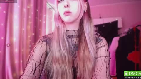 justmeowgirl online show from June 5, 6:52 am