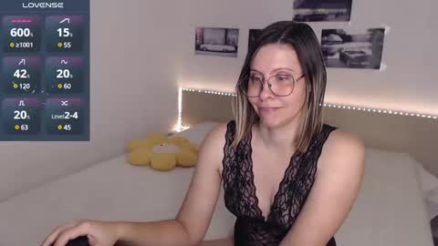 Julie online show from December 5, 5:37 am
