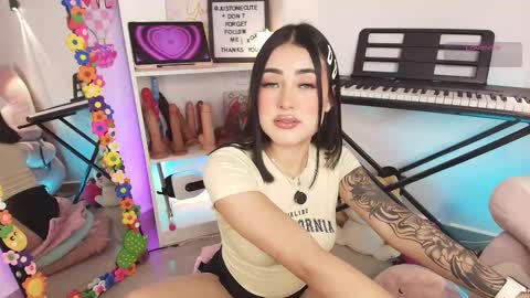 Emy online show from March 15, 12:45 am