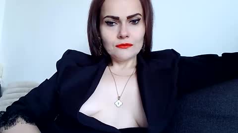 k_queen36 online show from March 17, 9:57 am