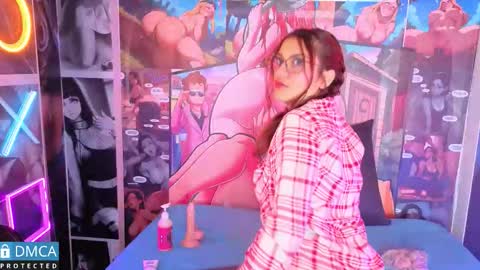 kaelani online show from January 15, 11:16 am