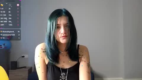 Snapshot of kai_and_gerda636 chatting on September 24, 2:05 pm kai_and_gerda636 online show from September 24, 2:05 pm
