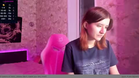 Snapshot of kai_and_gerda636 chatting on December 25, 4:43 pm kai_and_gerda636 online show from December 25, 4:43 pm