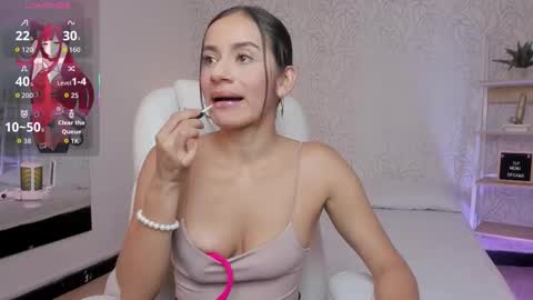 Snapshot of kai_falcon chatting on October 6, 7:29 pm KaiLy online show from October 6, 7:29 pm