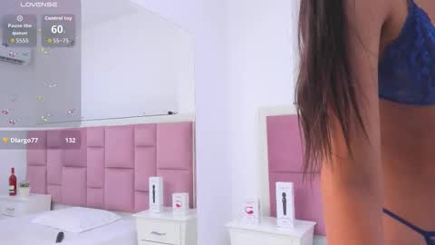 Snapshot of kaily_sweet1 chatting on October 12, 11:56 am kelly online show from October 12, 11:56 am